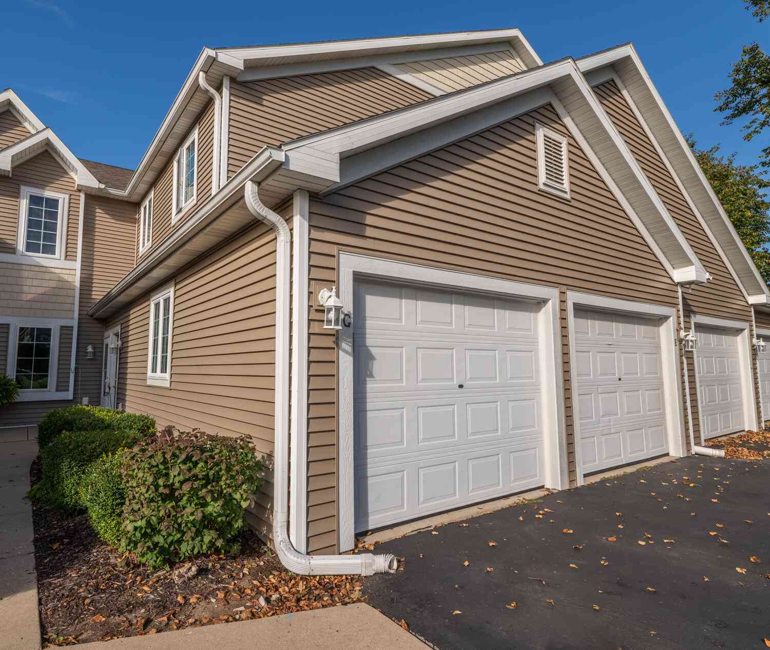 Condo For Sale - 772 Bridlewood #5103E<br/> Washington County, Hartford, WI 53027