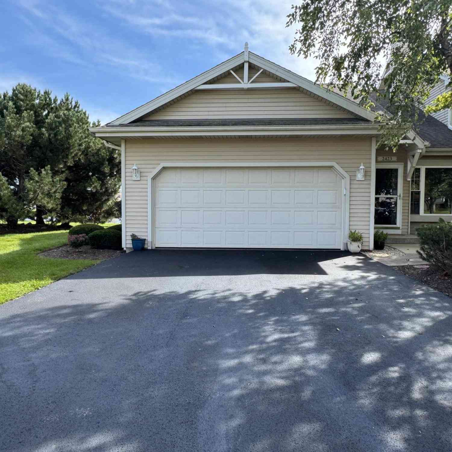 Condo For Sale - 2423 11th<br/> Kenosha County, Somers, WI 53140