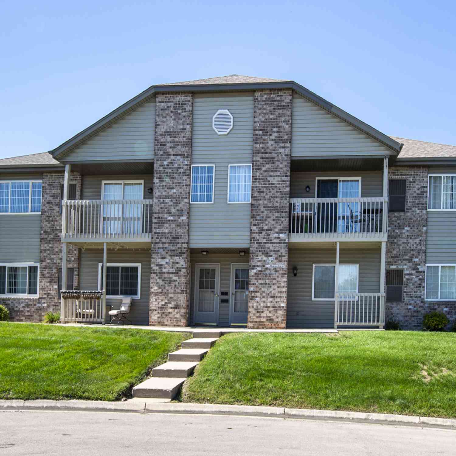 Condo For Sale - W170S7579 Gregory #E<br/> Muskego, WI 53150