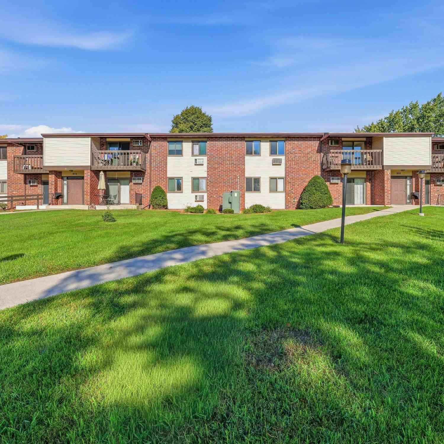 Condo For Sale - 800 S Park #2F<br/> Fond Du Lac, WI 54935