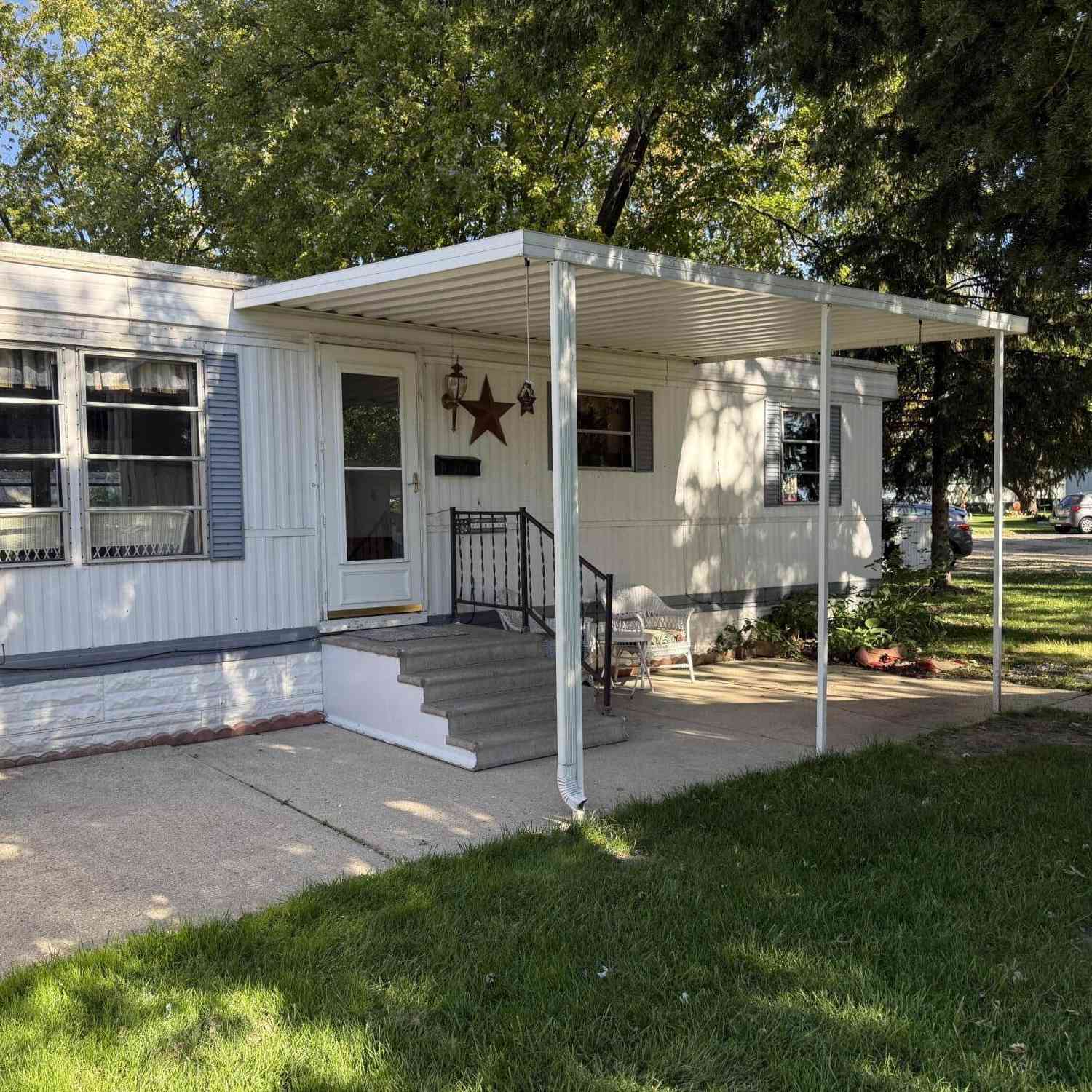 Condo For Sale - 1448 Meadow<br/> Lyons, WI 53105