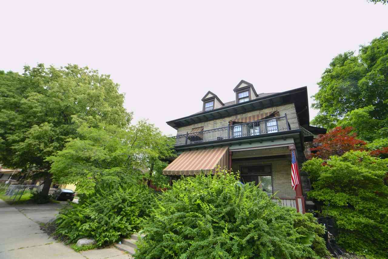 Multifamily For Sale - 2134 N 28th<br/> Milwaukee, WI 53208
