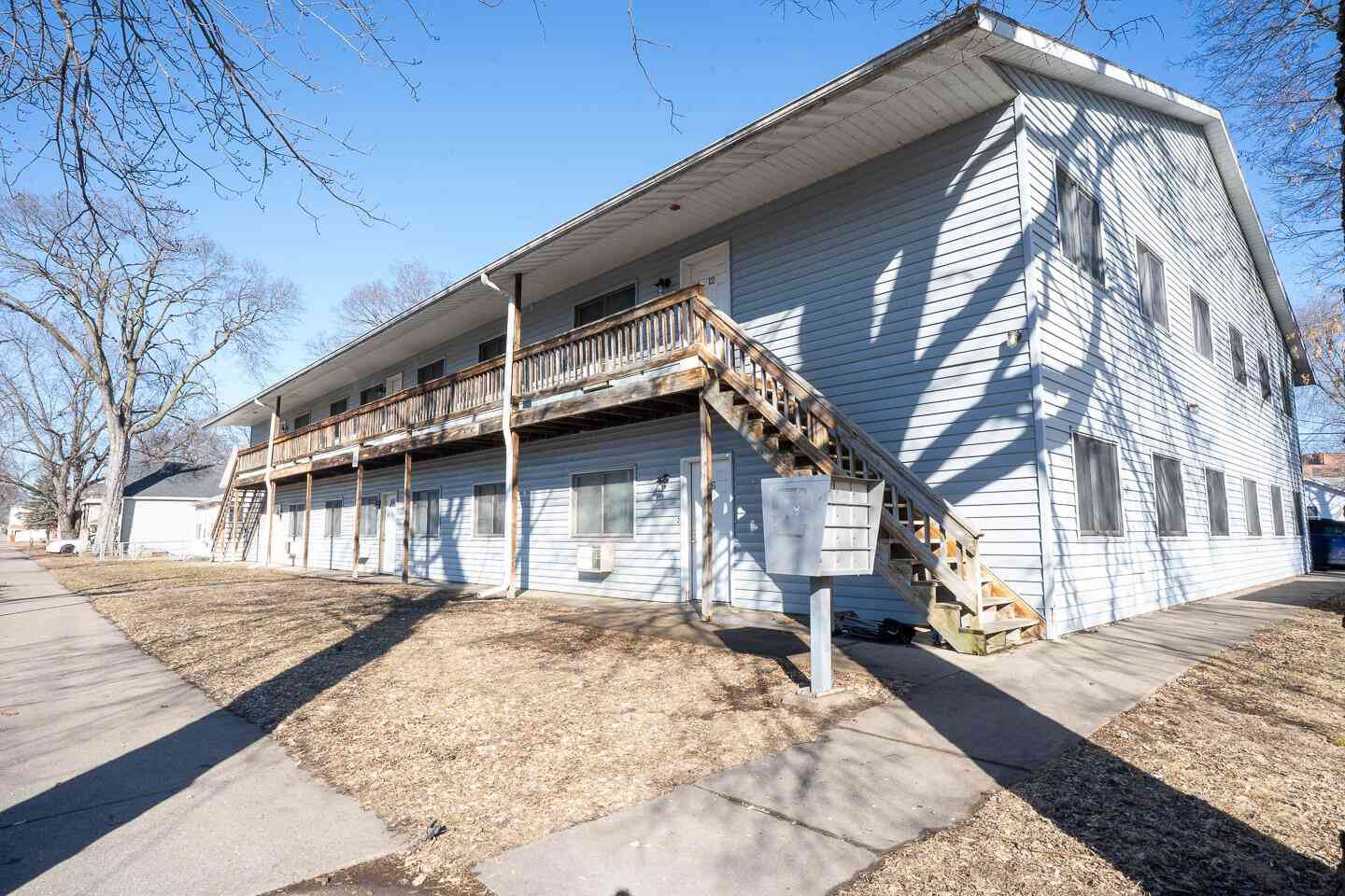 Multifamily For Sale - 410 10th<br/> La Crosse, WI 54601