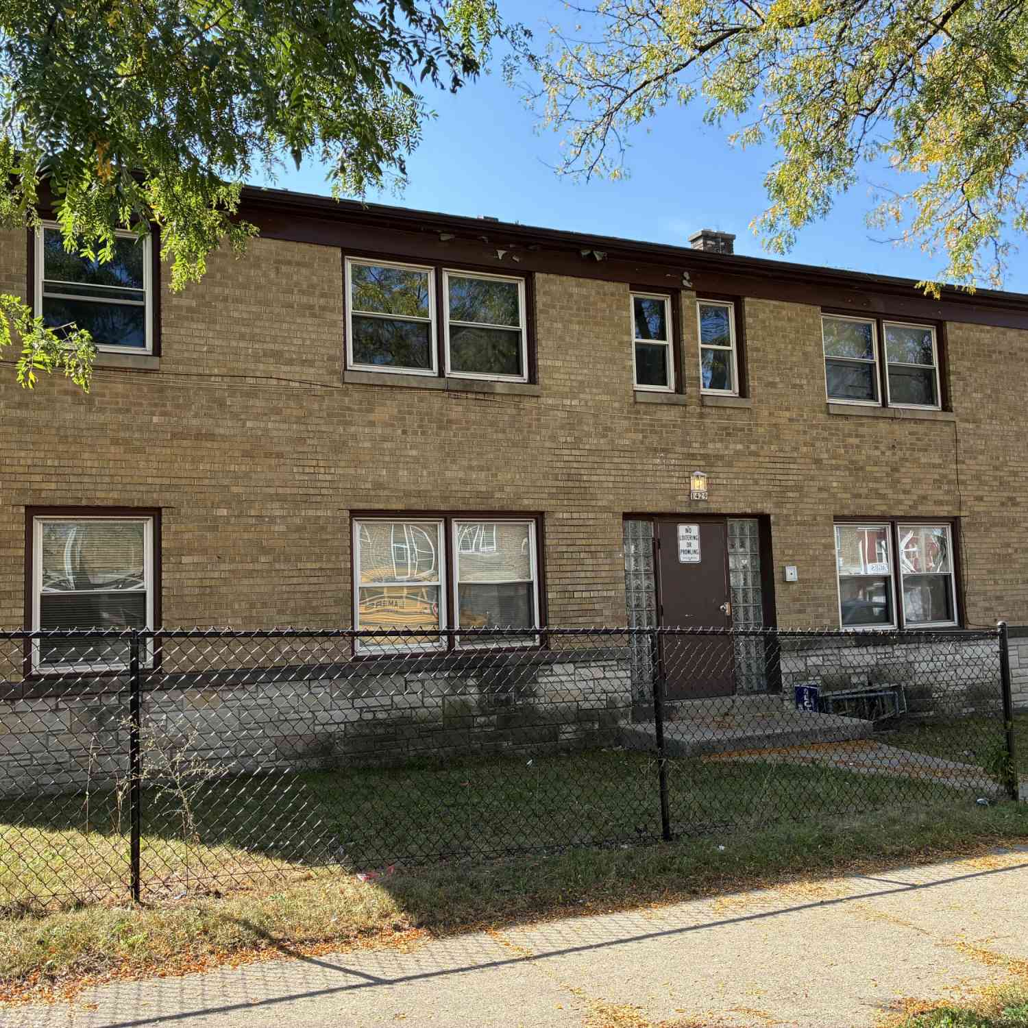 Multifamily For Sale - 1429 W Atkinson<br/> Milwaukee, WI 53206