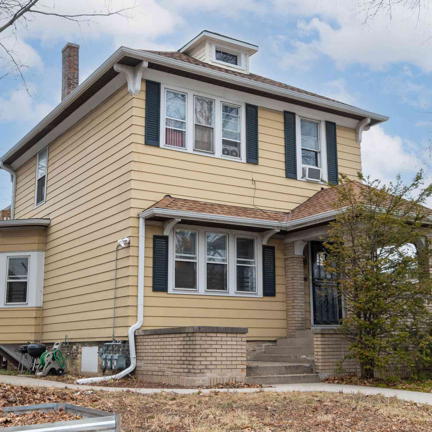 Multifamily For Sale - 2715 N Humboldt<br/> Milwaukee, WI 53212