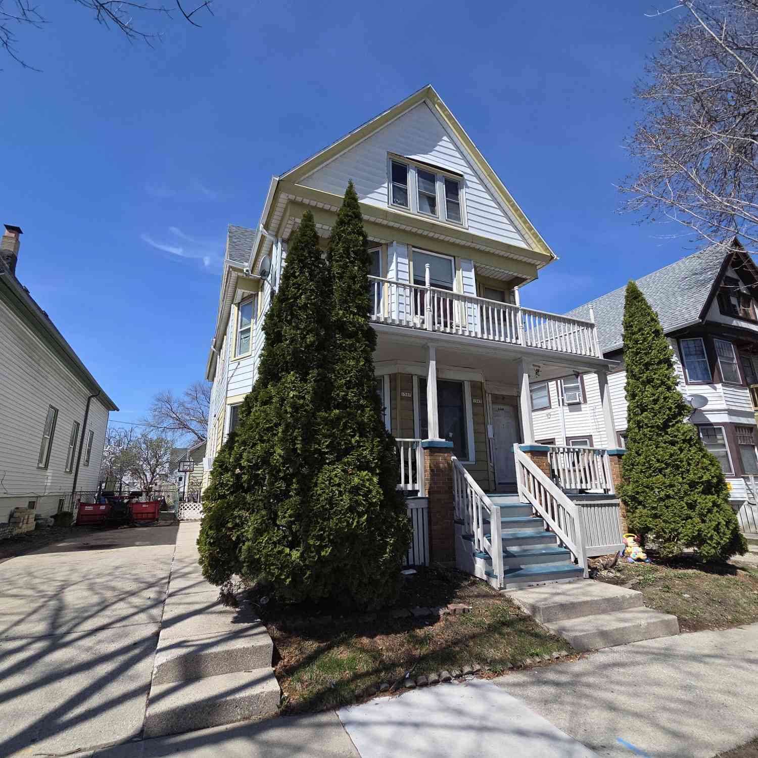 Multifamily For Sale - 1565 S 14th #1567<br/> Milwaukee, WI 53204