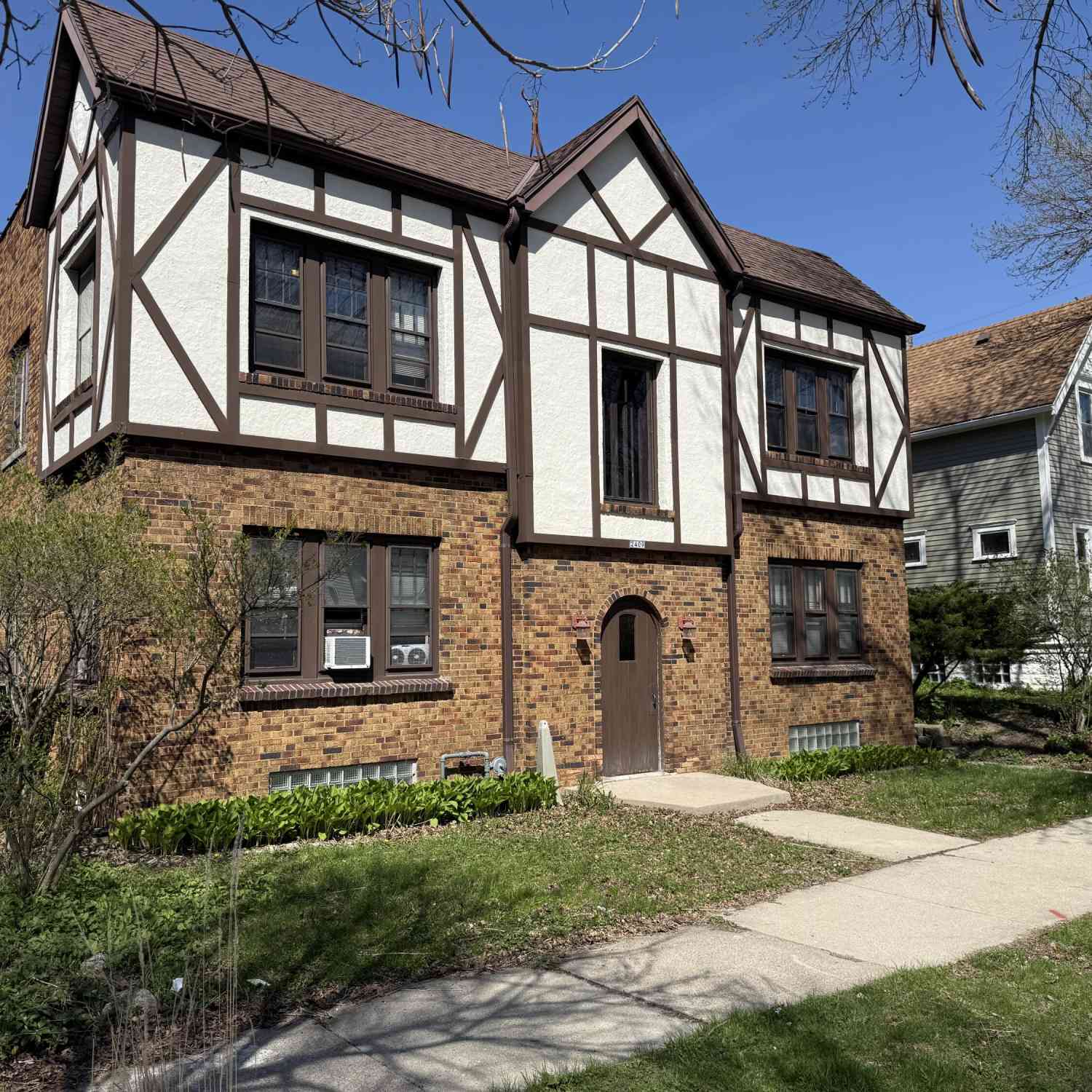 Multifamily For Sale - 2409 S Williams<br/> Milwaukee, WI 53207