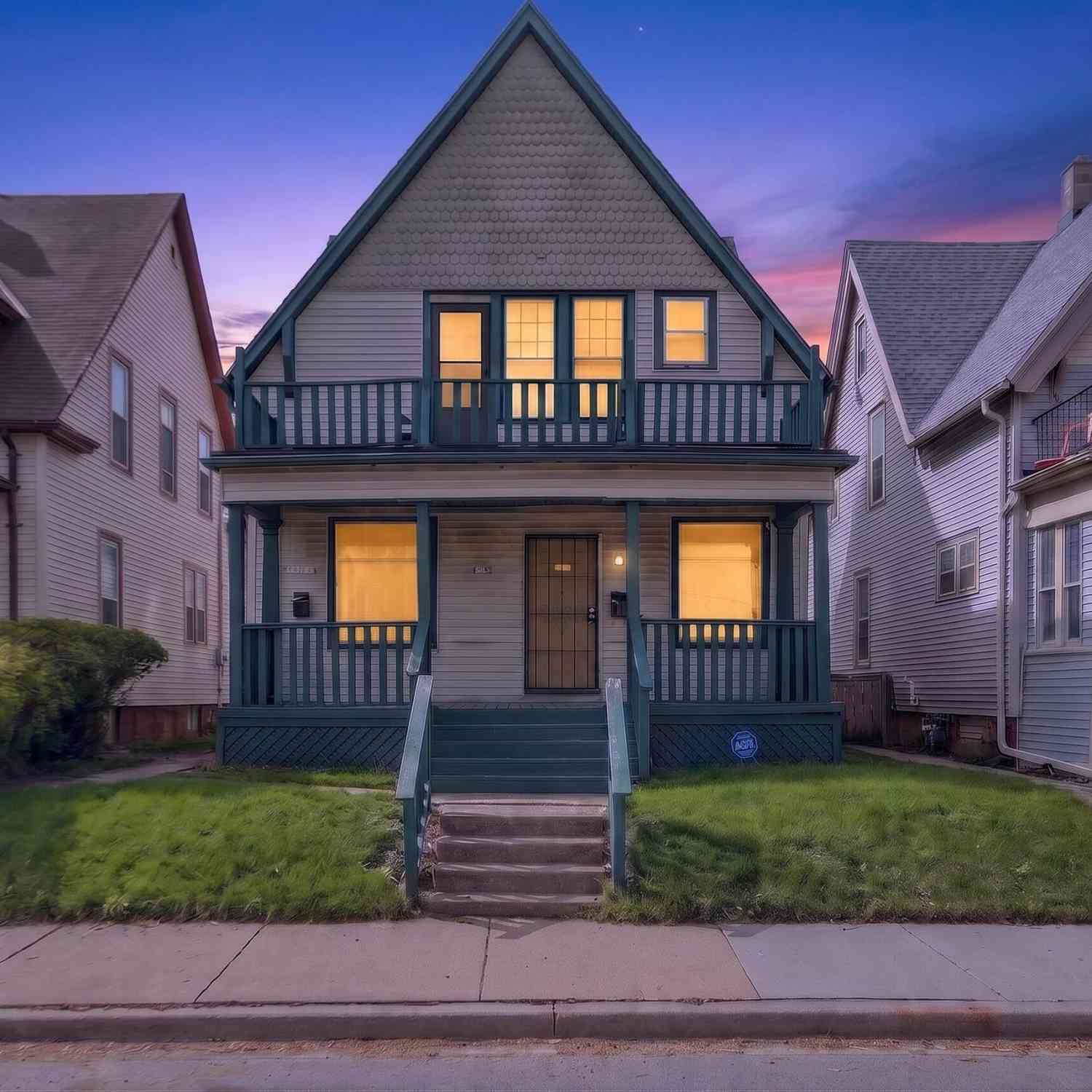 Multifamily For Sale - 3115 W Vliet<br/> Milwaukee, WI 53208