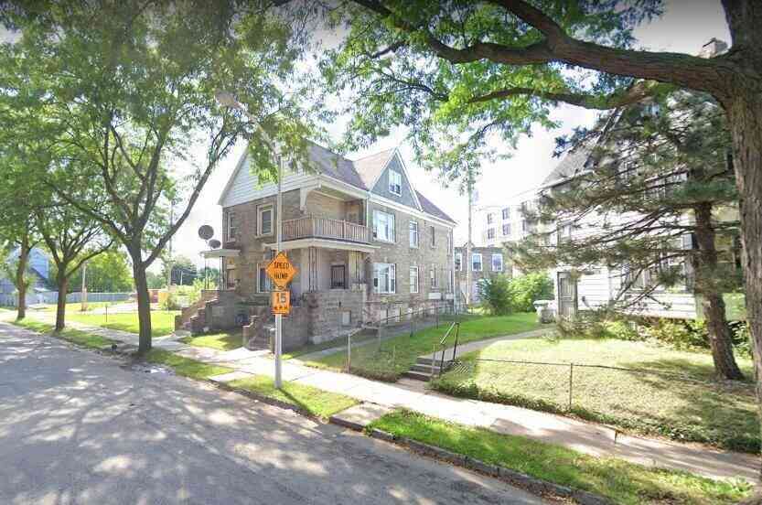Multifamily For Sale - 2139 N 18th #2139A/2141<br/> Milwaukee, WI 53205