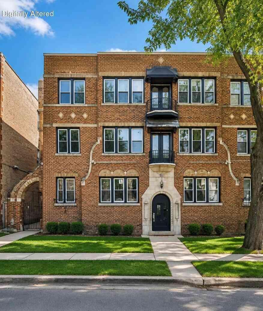 Multifamily For Sale - 2613 W Capitol<br/> Milwaukee, WI 53206