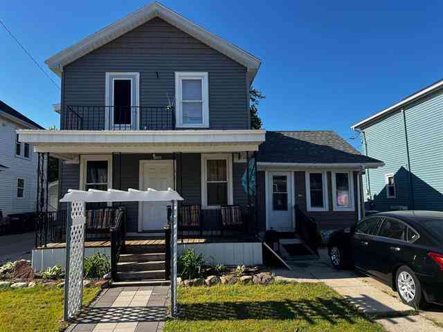 Multifamily For Sale - 1346A Carl<br/> Sheboygan County, Sheboygan, WI 53081