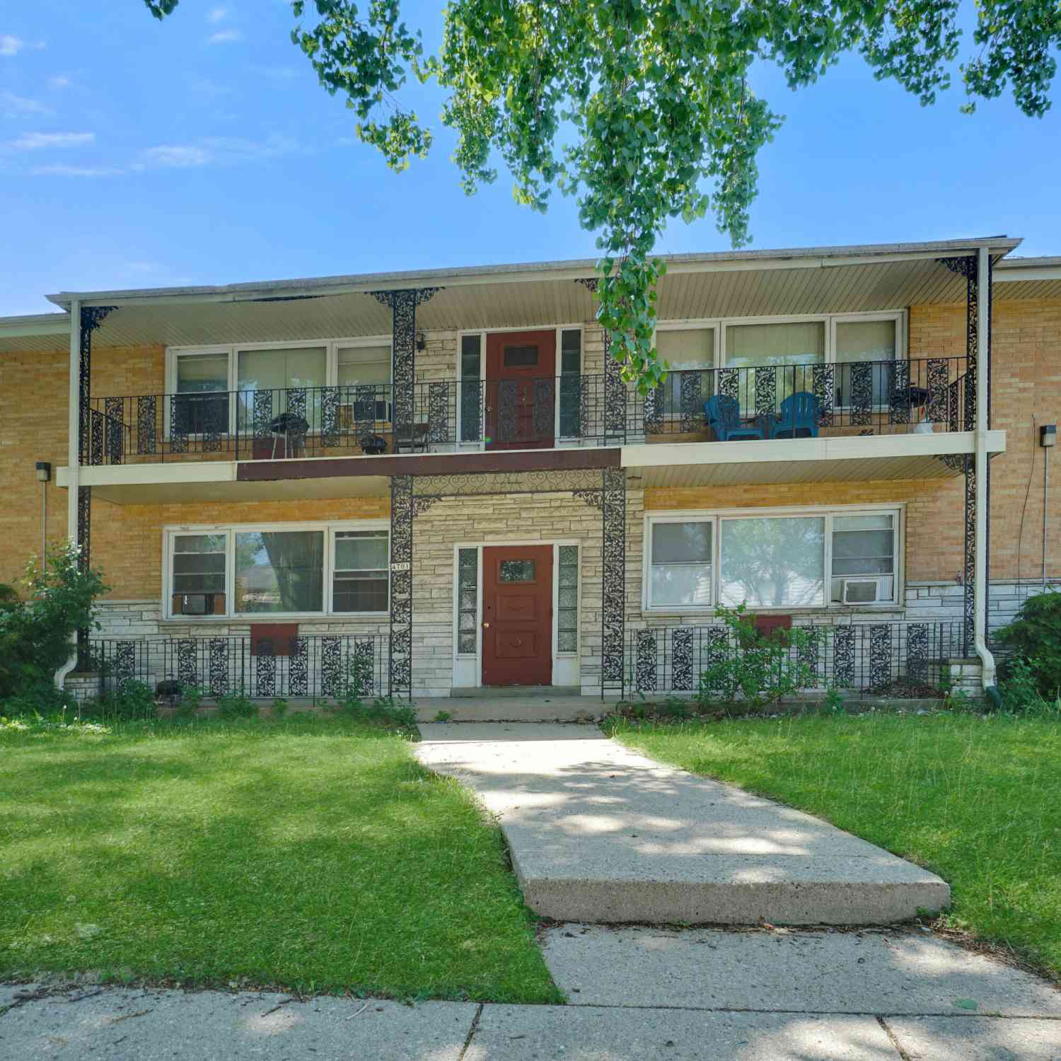Multifamily For Sale - 4701 N 52nd<br/> Milwaukee, WI 53225