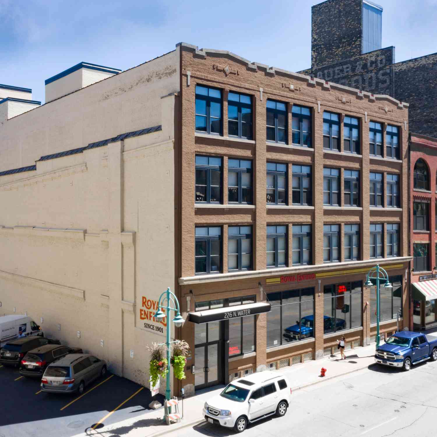 Multifamily For Sale - 226 N Water<br/> Milwaukee County, Milwaukee, WI 53202