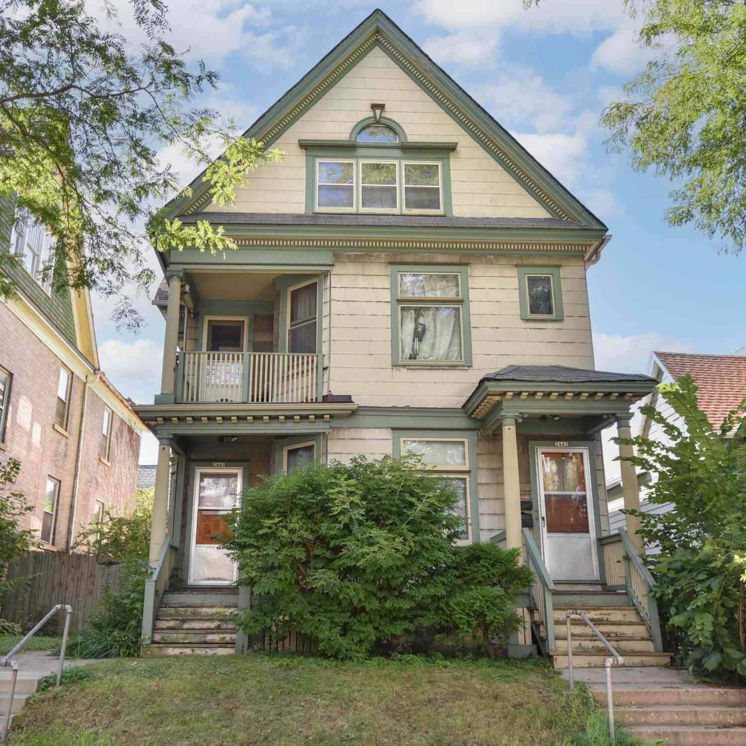 Multifamily For Sale - 2441 N Humboldt #2443<br/> Milwaukee, WI 53212