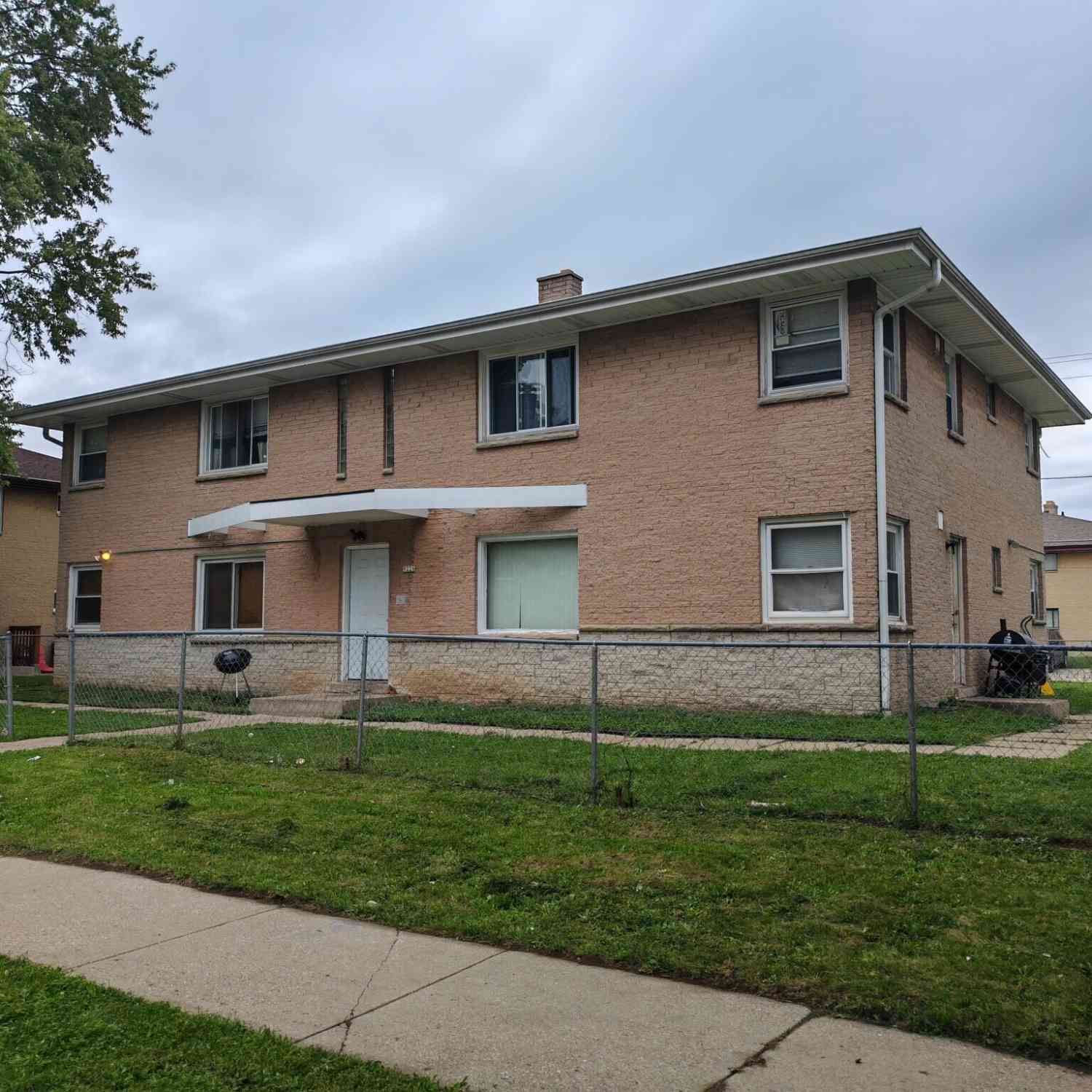 Multifamily For Sale - 9226 W Sheridan<br/> Milwaukee, WI 53225