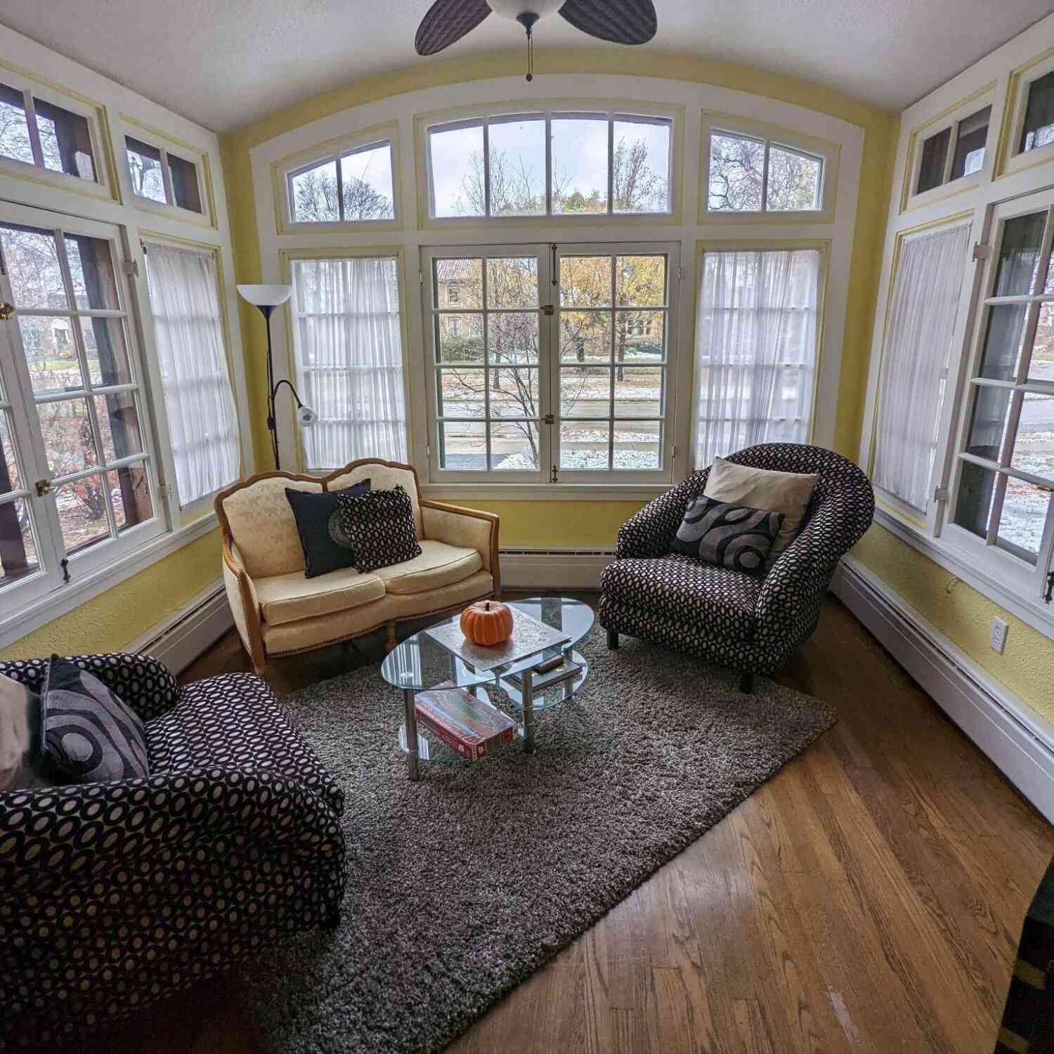 Homes For Rent - 5036 W Washington<br/> Milwaukee, WI 53208