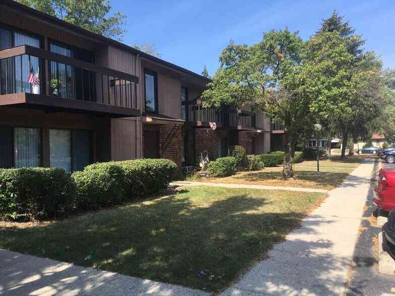 Multifamily For Rent - 6167 W Cold Spring<br/> Greenfield, WI 53220