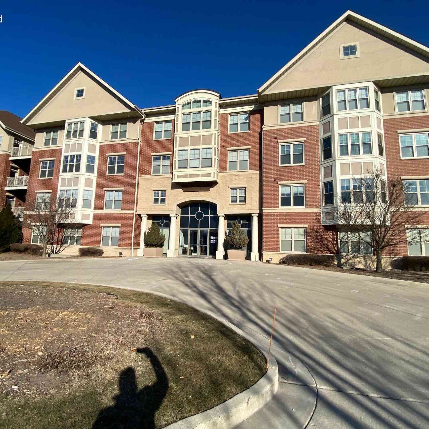 Multifamily For Rent - 4110 S Lake #334<br/> Saint Francis, WI 53235