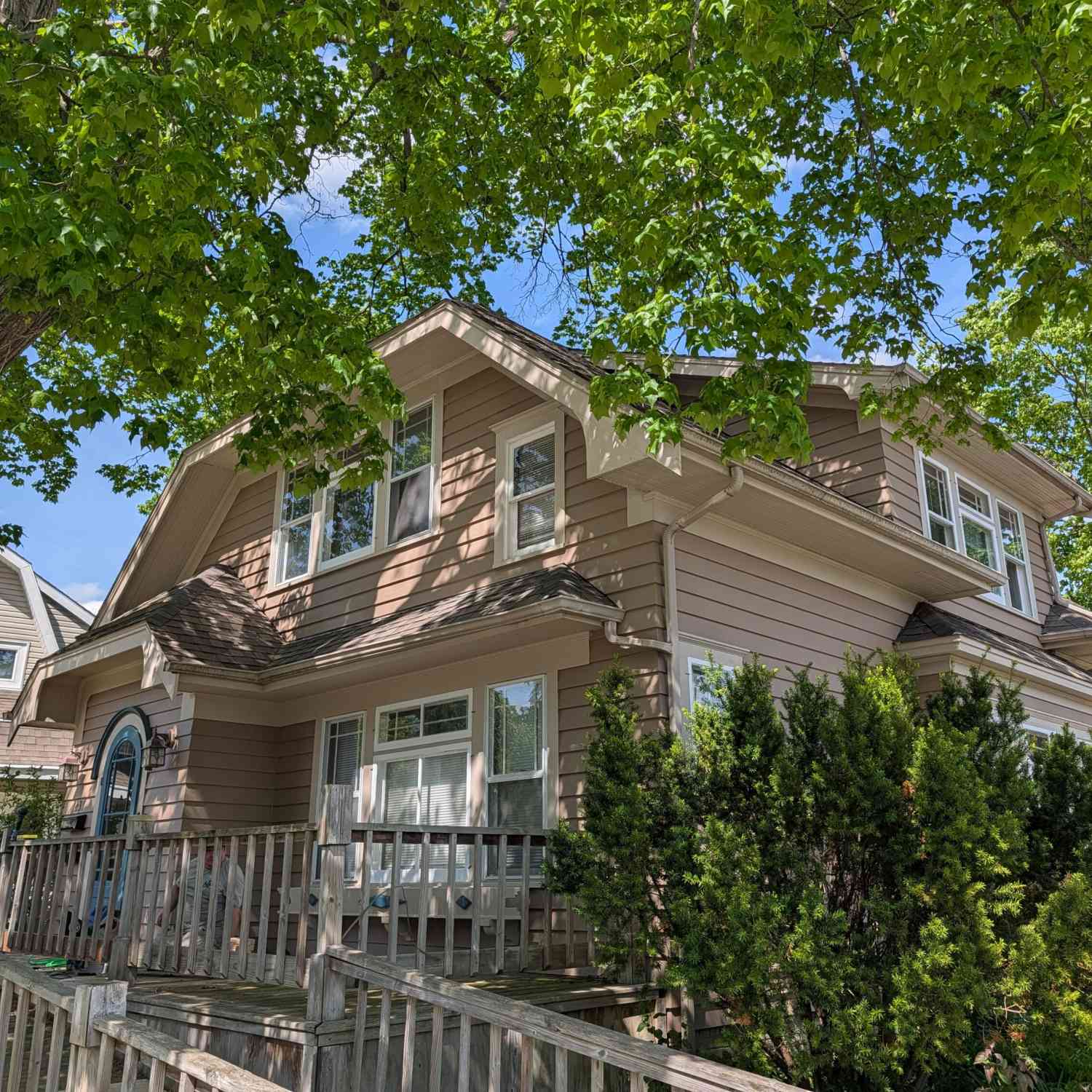 Multifamily For Rent - 431 West #UPPER<br/> Racine, WI 53405