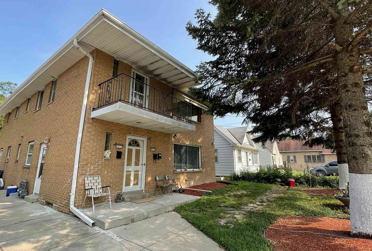 Multifamily For Rent - 3952 S 43rd #3954 UPPER<br/> Milwaukee County, Milwaukee, WI 53220