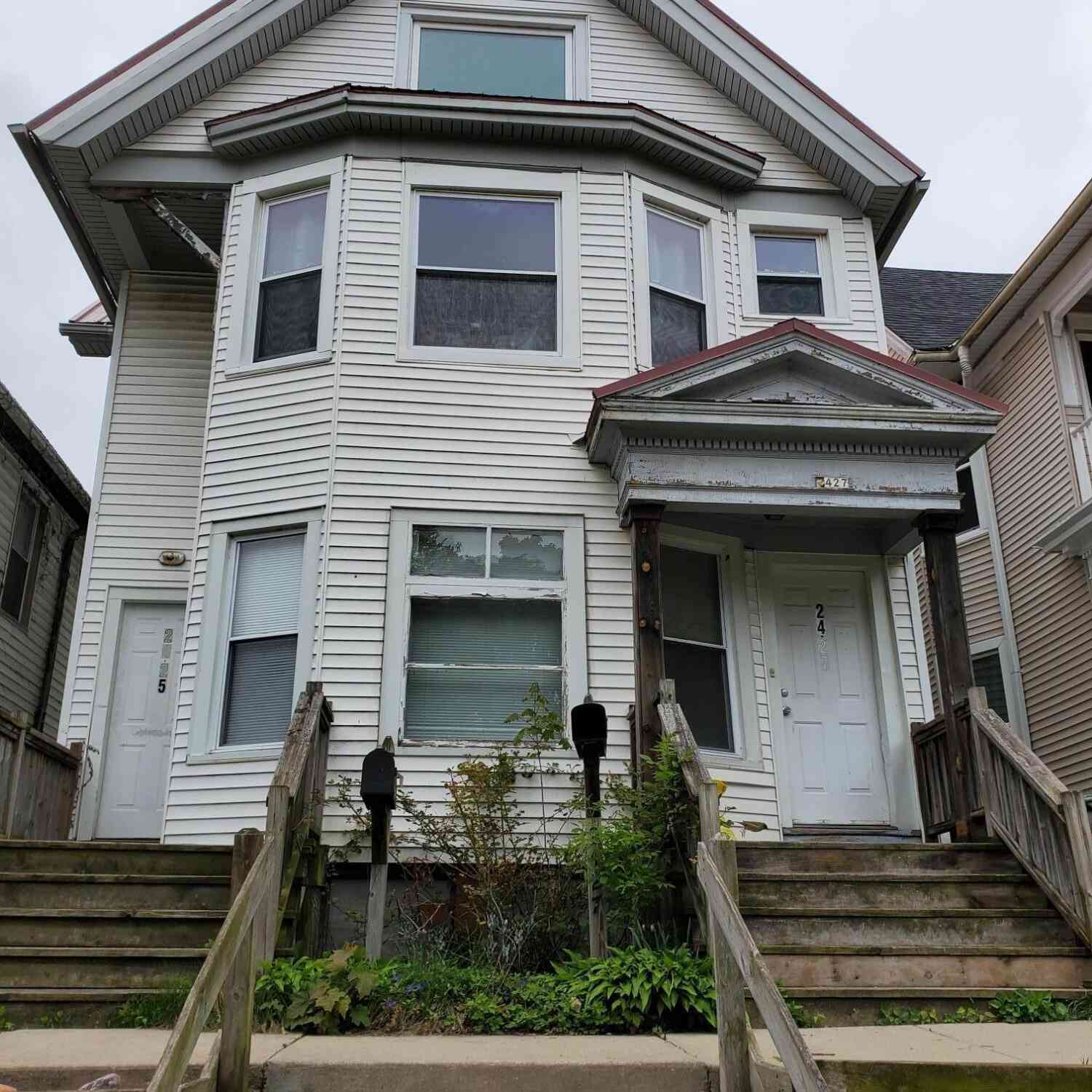 Multifamily For Rent - 2425 N Cramer<br/> Milwaukee, WI 53211