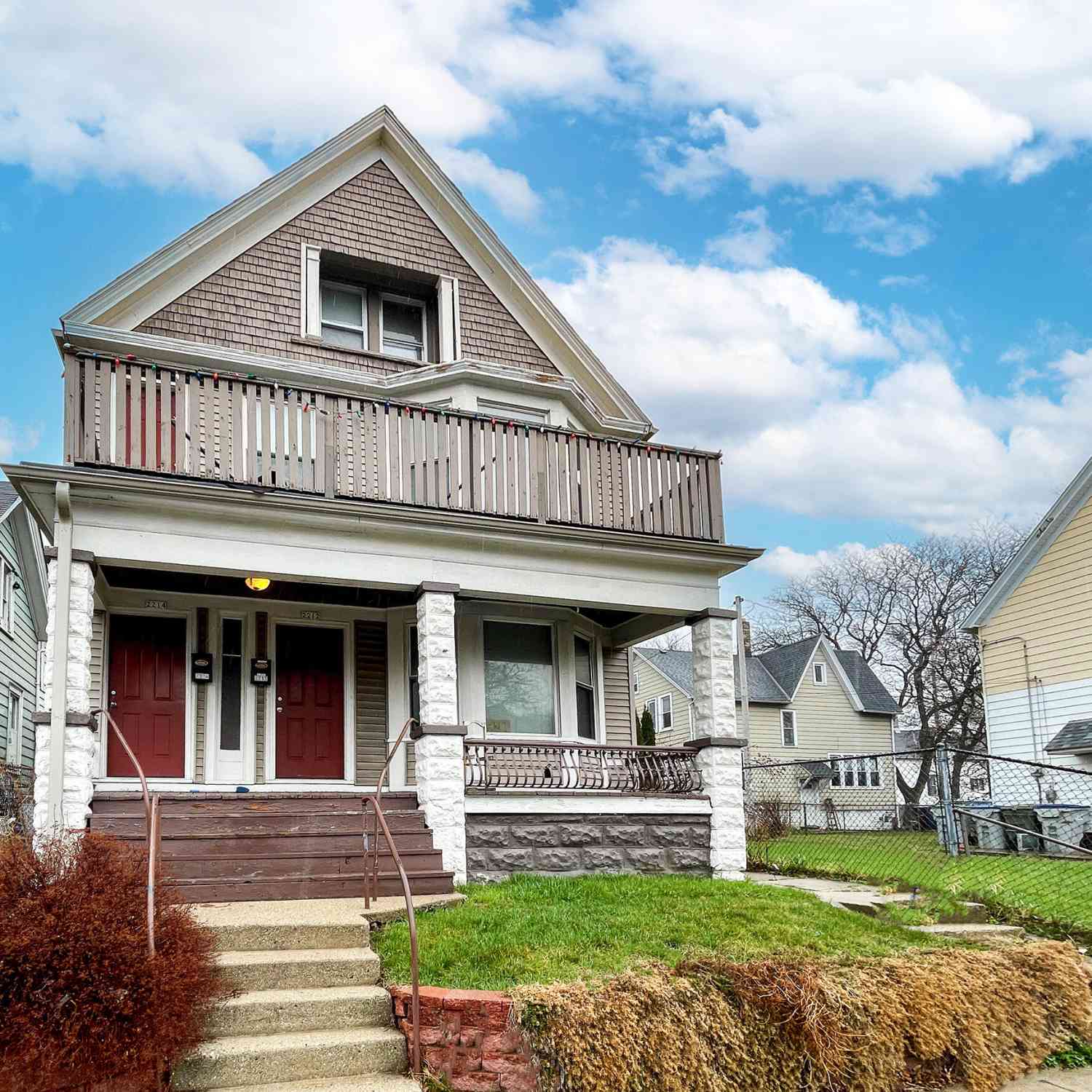 Multifamily For Rent - 2214 N Holton #UPPER<br/> Milwaukee, WI 53212