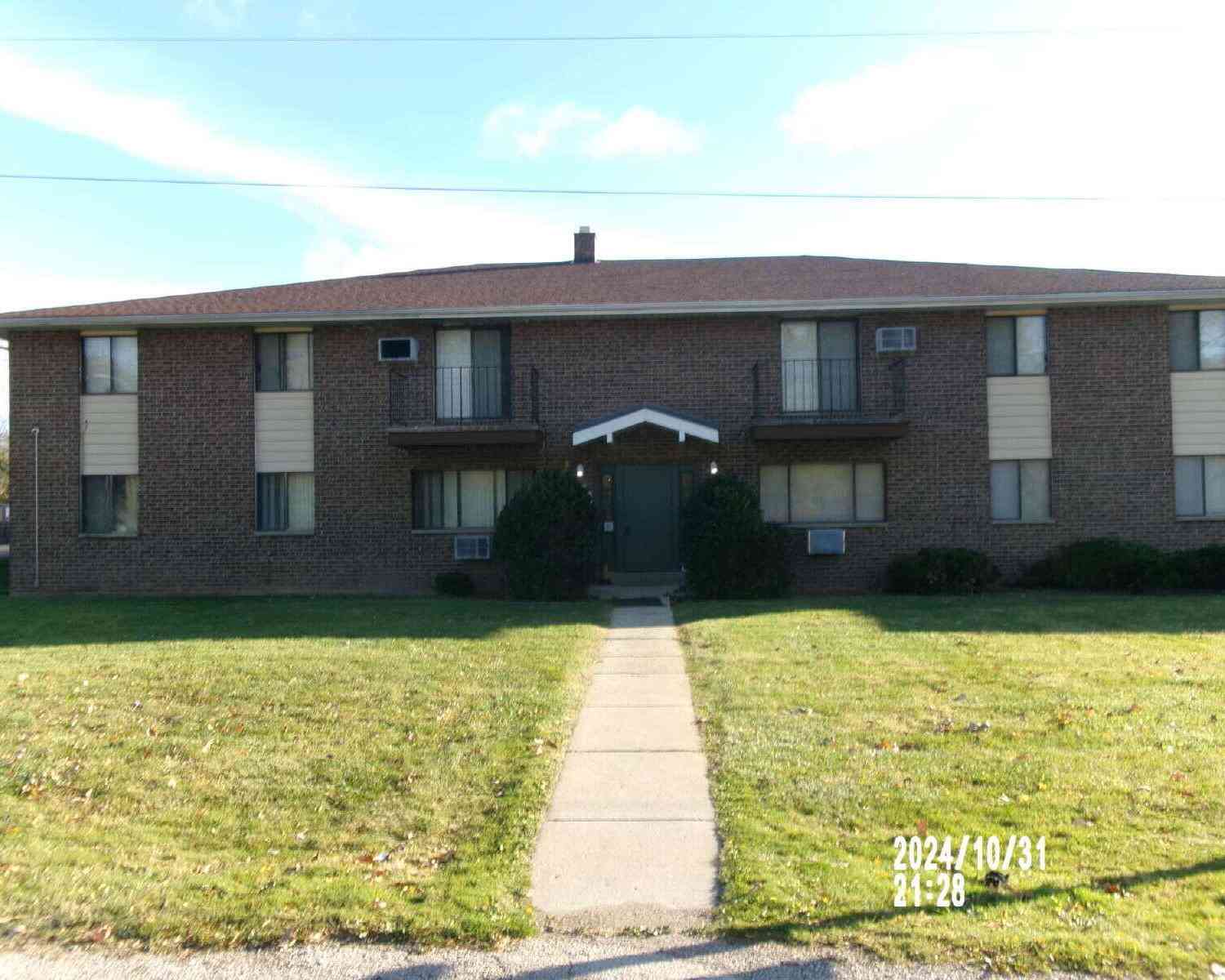 Multifamily For Rent - 7452 N Granville #1<br/> Milwaukee, WI 53224