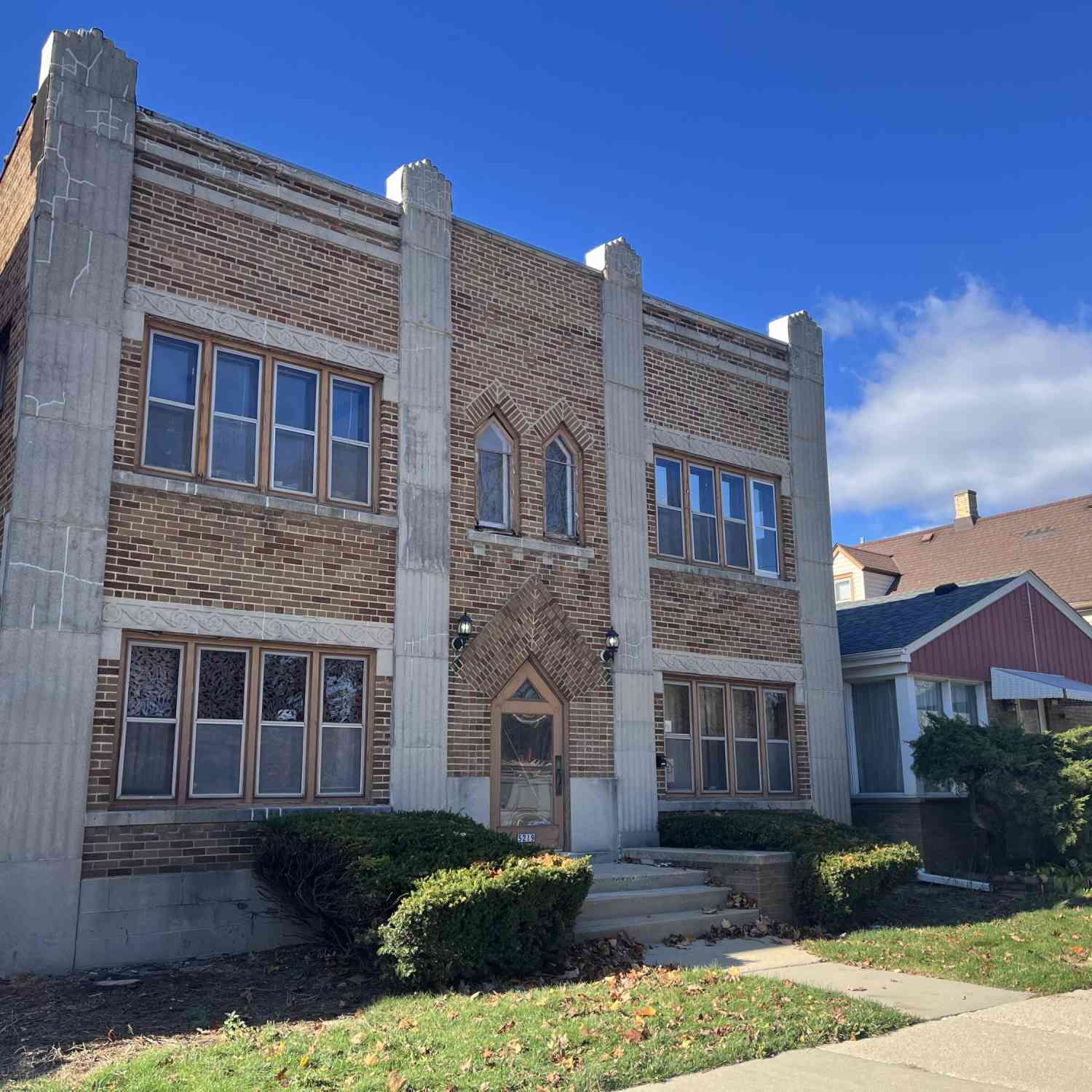 Multifamily For Rent - 5219 S Lake<br/> Milwaukee County, Cudahy, WI 53110