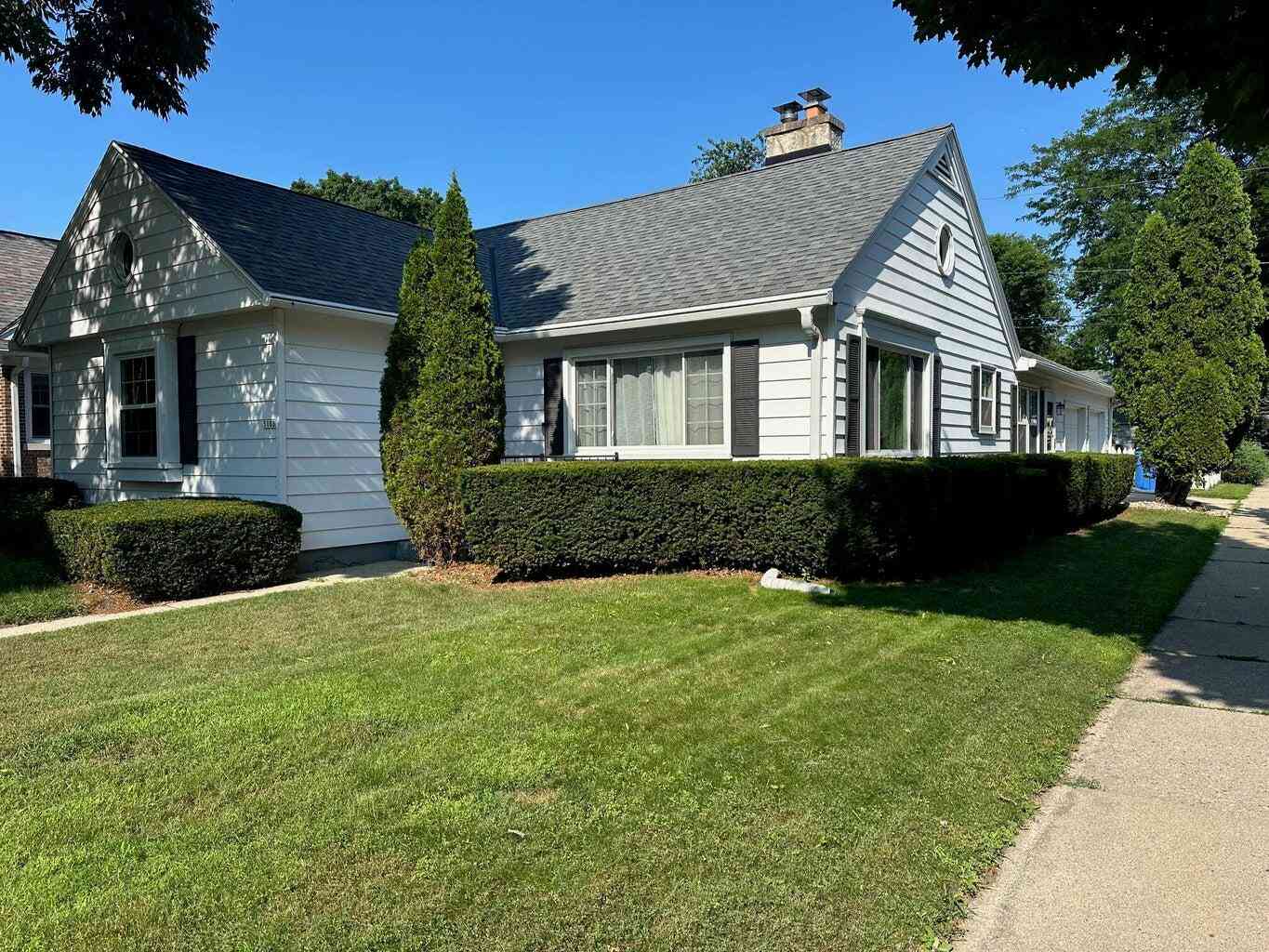 Multifamily For Rent - 5100 N Idlewild<br/> Whitefish Bay, WI 53217