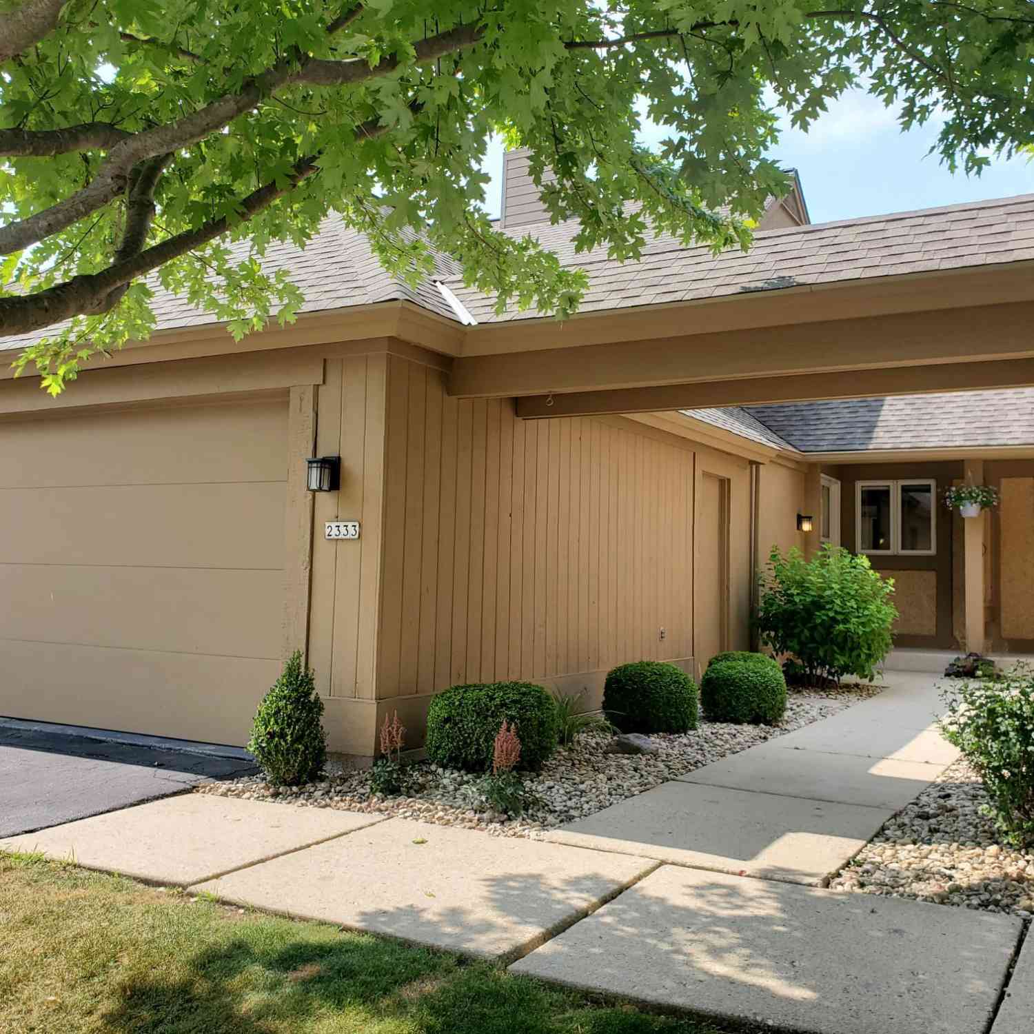 Multifamily For Rent - 2333 W Cumberland<br/> Ozaukee County, Mequon, WI 53092