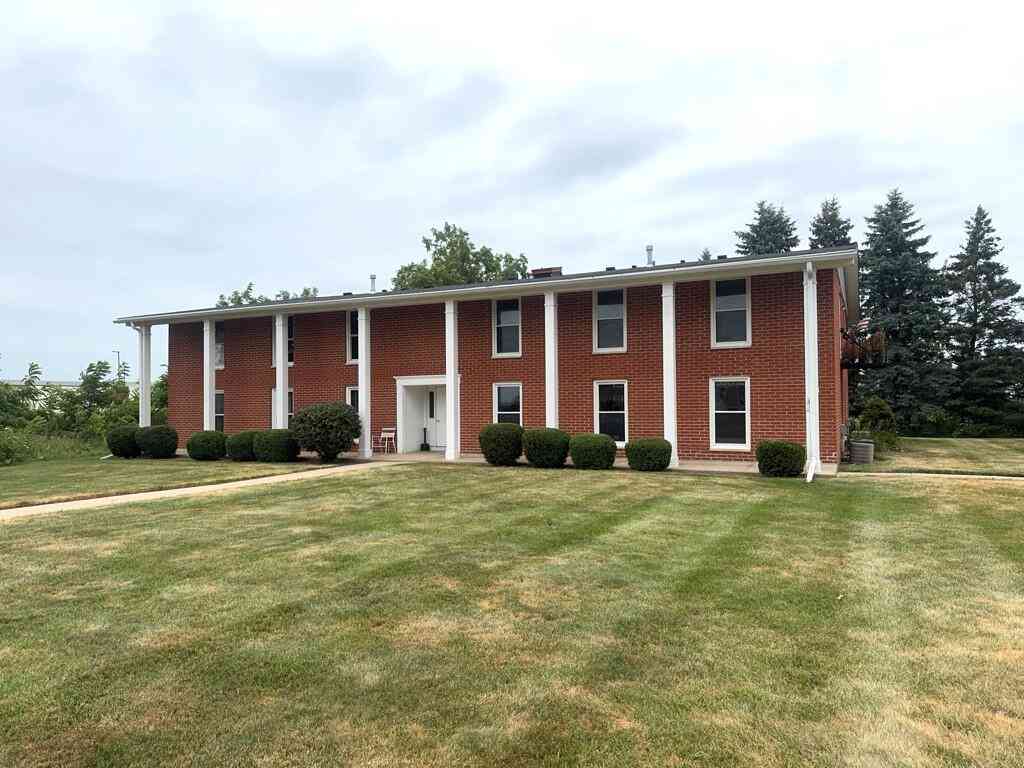 Multifamily For Rent - 418 Beloit #15<br/> Walworth, WI 53184