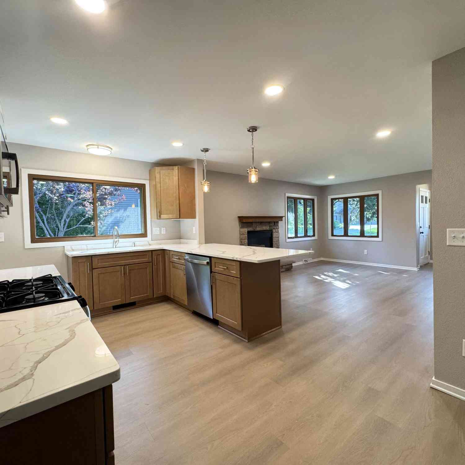 Multifamily For Rent - 1614 Stardust<br/> Waukesha, WI 53186