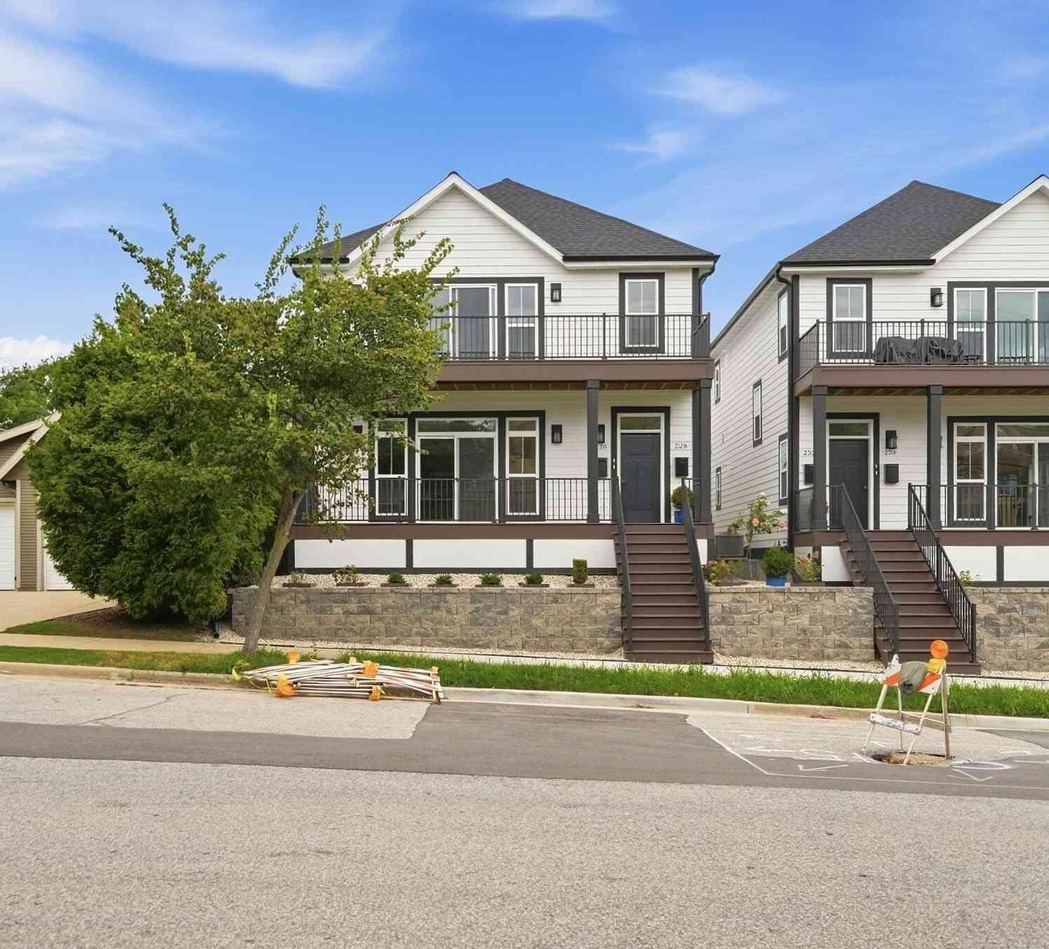 Multifamily For Rent - 232 E Brown<br/> Milwaukee, WI 53212