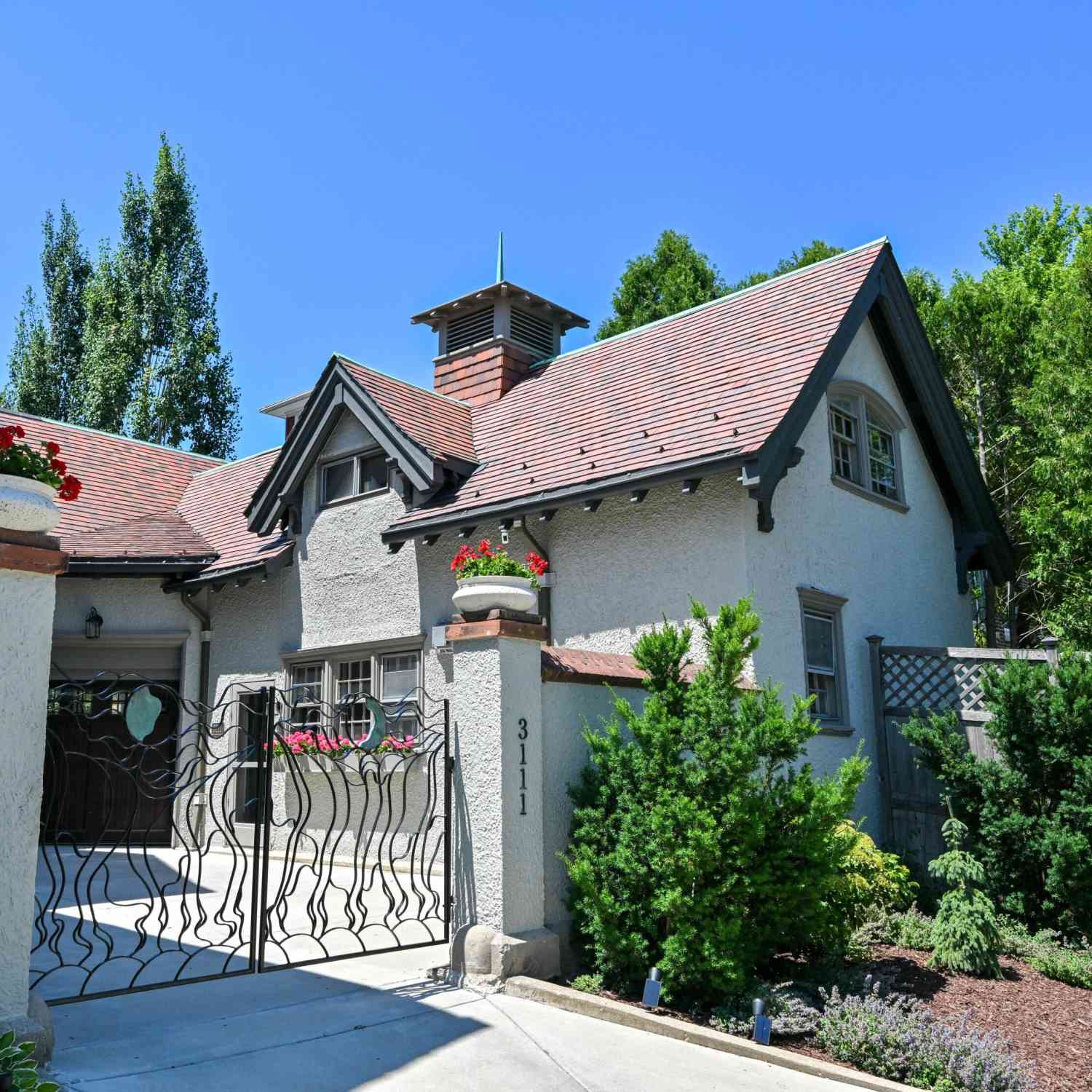 Multifamily For Rent - 3111 N Marietta<br/> Milwaukee, WI 53211