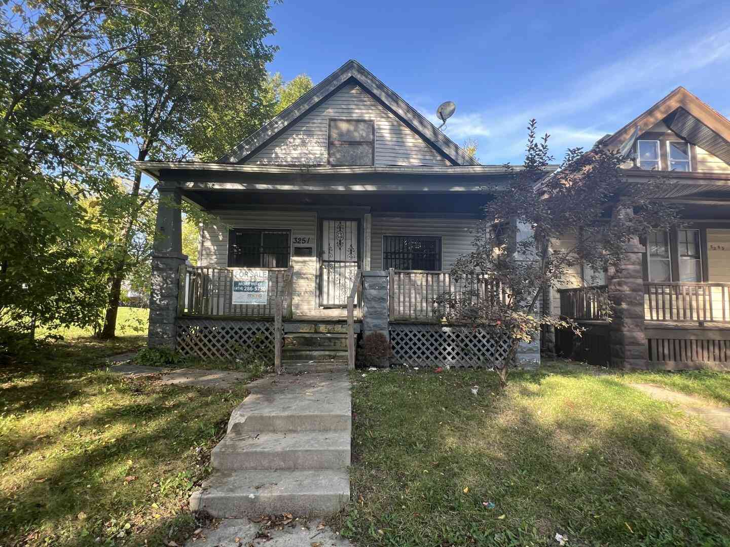 Homes For Sale - 3251 N 25th<br/> Milwaukee, WI 53206
