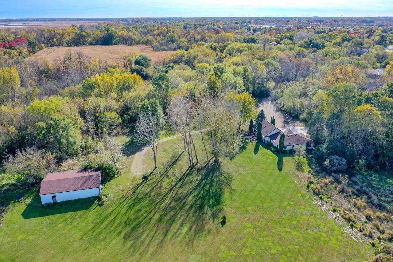 Homes For Sale - W179S8246 Pioneer<br/> Muskego, WI 53150