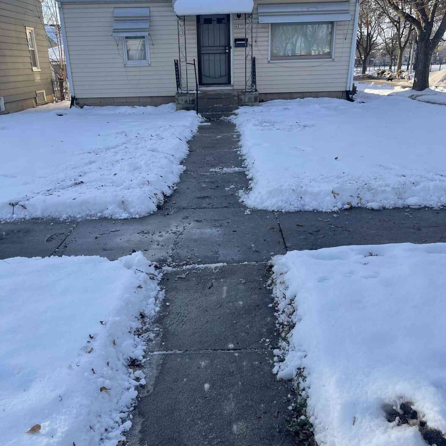 Homes For Sale - 4877 N 40th<br/> Milwaukee, WI 53209