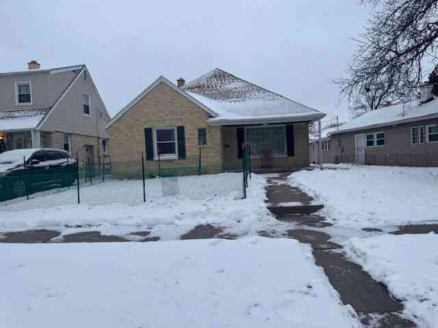 Homes For Sale - 3608 W Roosevelt<br/> Milwaukee, WI 53216