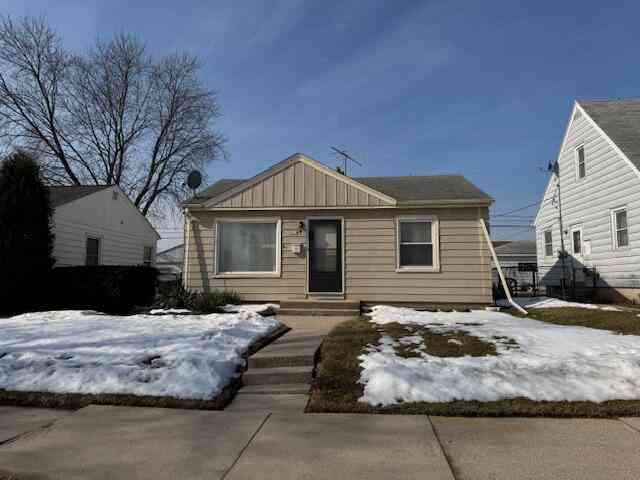 Homes For Sale - 5019 N 51st<br/> Milwaukee, WI 53218