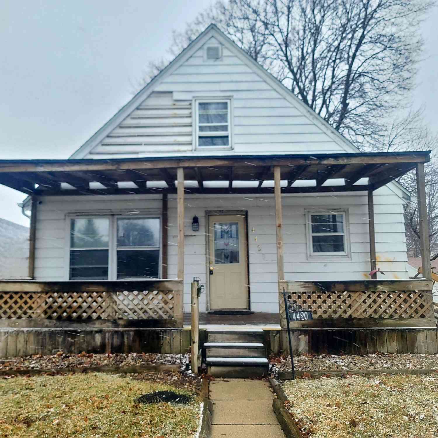 Homes For Sale - 4420 N 71st<br/> Milwaukee, WI 53218