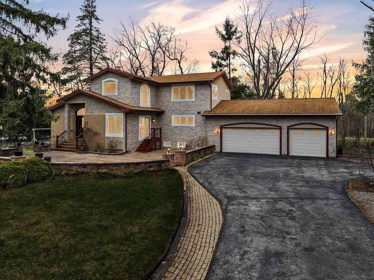 Homes For Sale - 8408 N Lake<br/> Fox Point, WI 53217