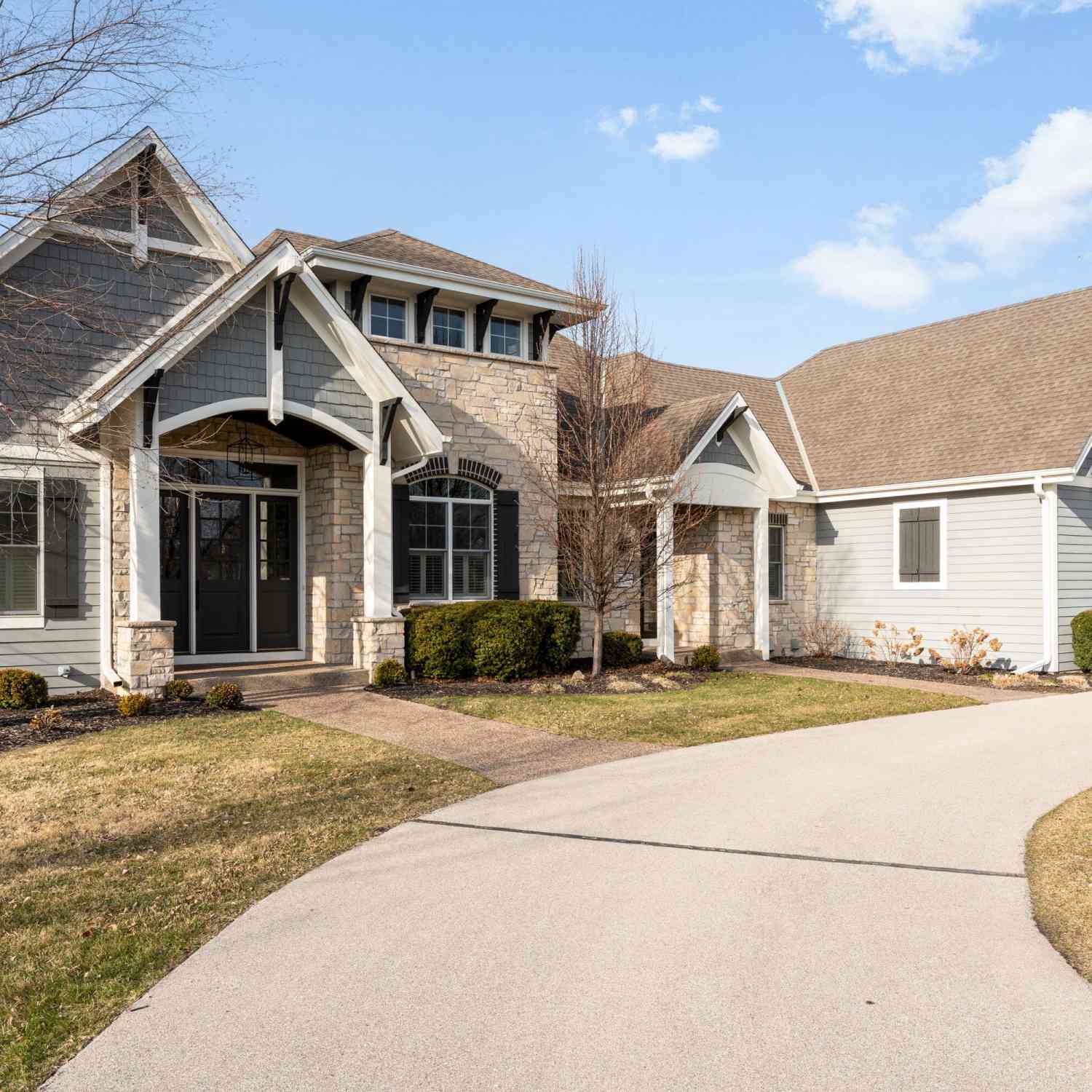 Homes For Sale - N39W23612 Grey Fox<br/> Pewaukee, WI 53072