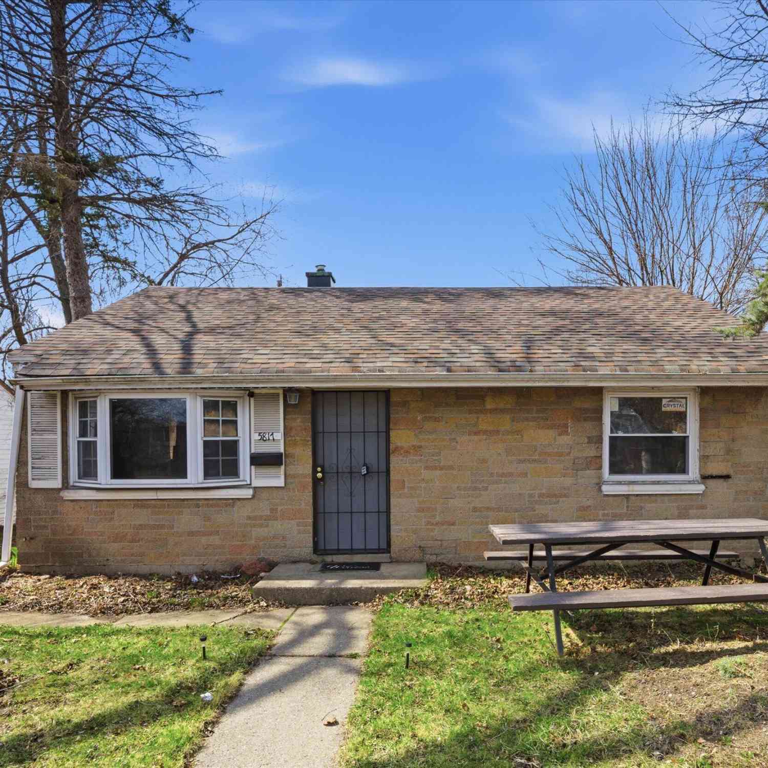 Homes For Sale - 5817 N Teutonia<br/> Milwaukee, WI 53209