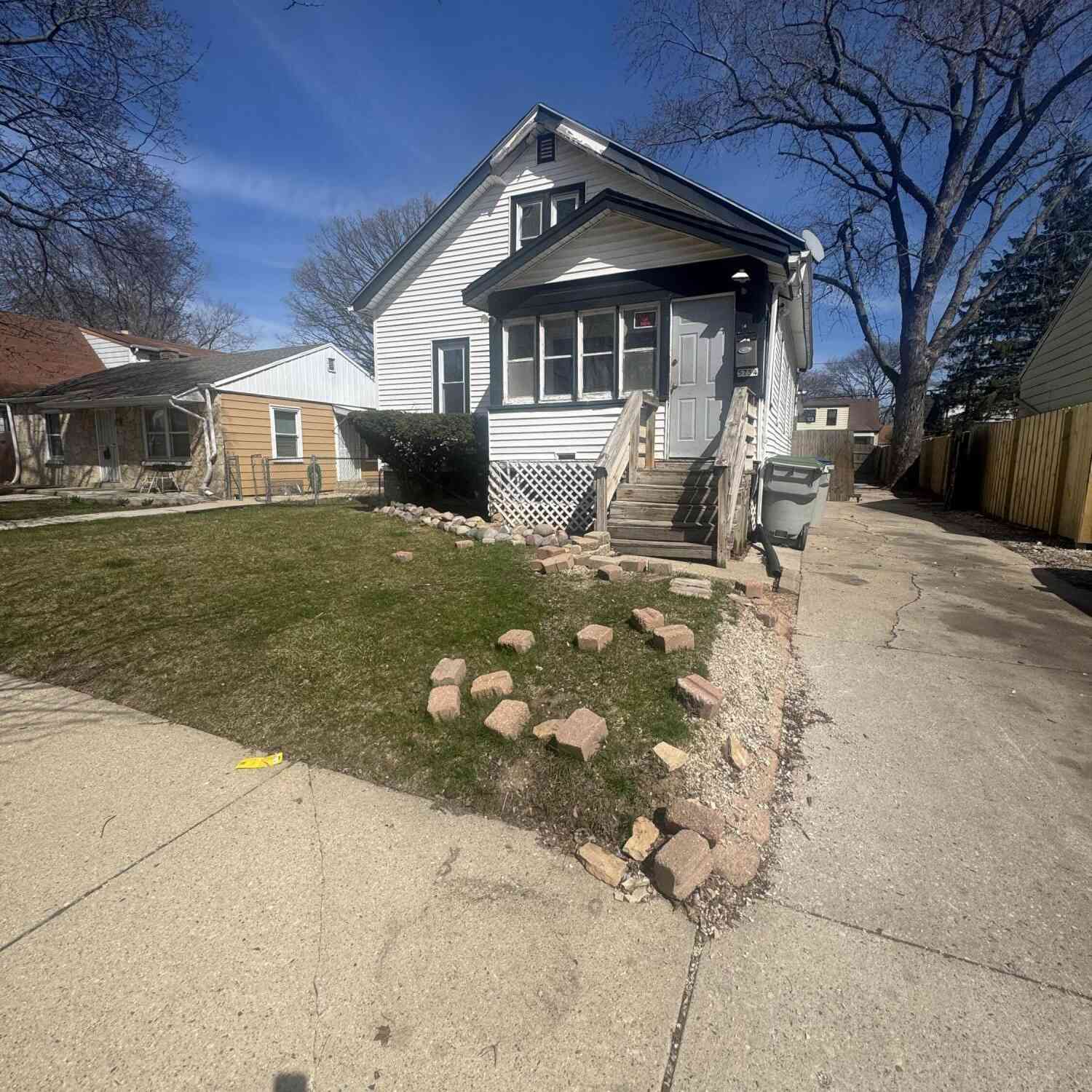 Homes For Sale - 5754 N 41st<br/> Milwaukee, WI 53209