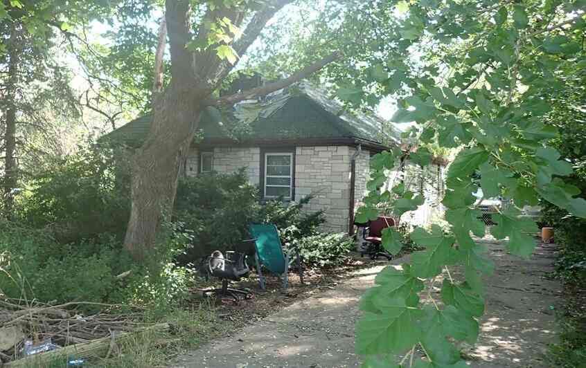 Homes For Sale - 8600 W Fond Du Lac<br/> Milwaukee, WI 53225