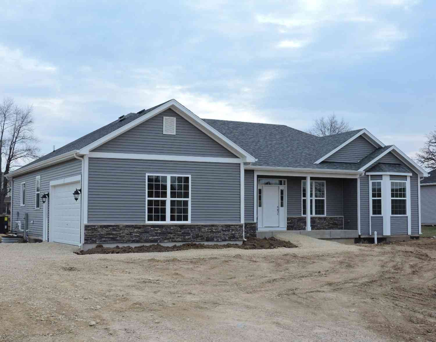Homes For Sale - 400 Manchester #LT120 PALMER<br/> Williams Bay, WI 53191