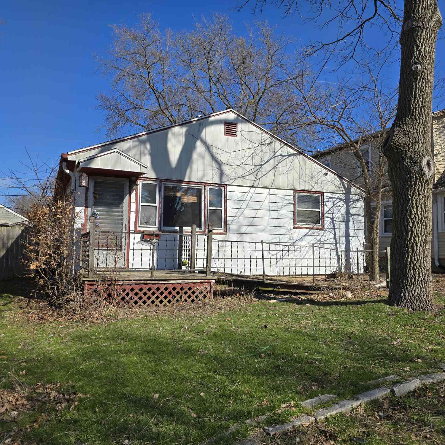 Homes For Sale - 6128 N 38th<br/> Milwaukee, WI 53209