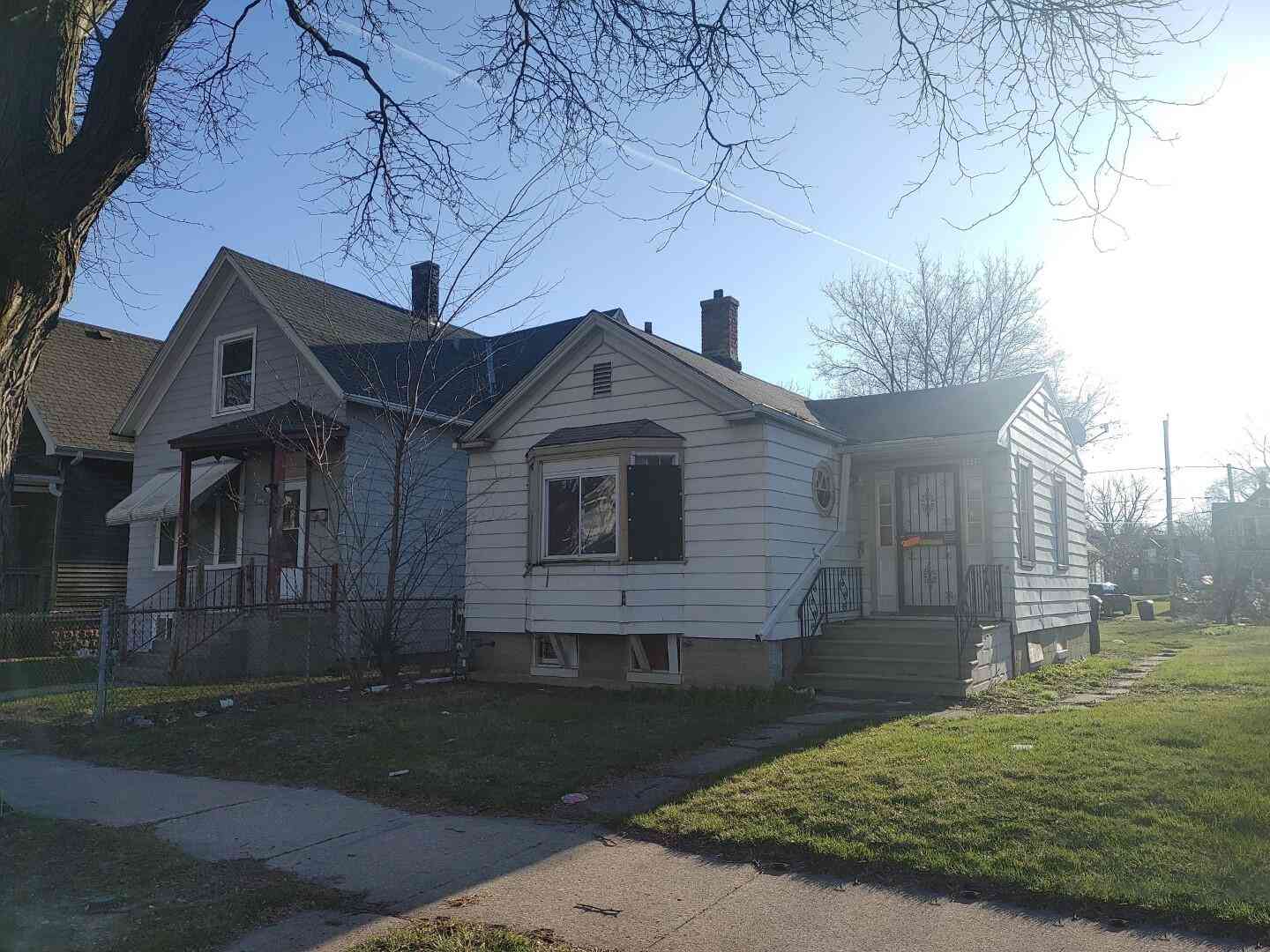 Homes For Sale - 2922 N 6th<br/> Milwaukee, WI 53212