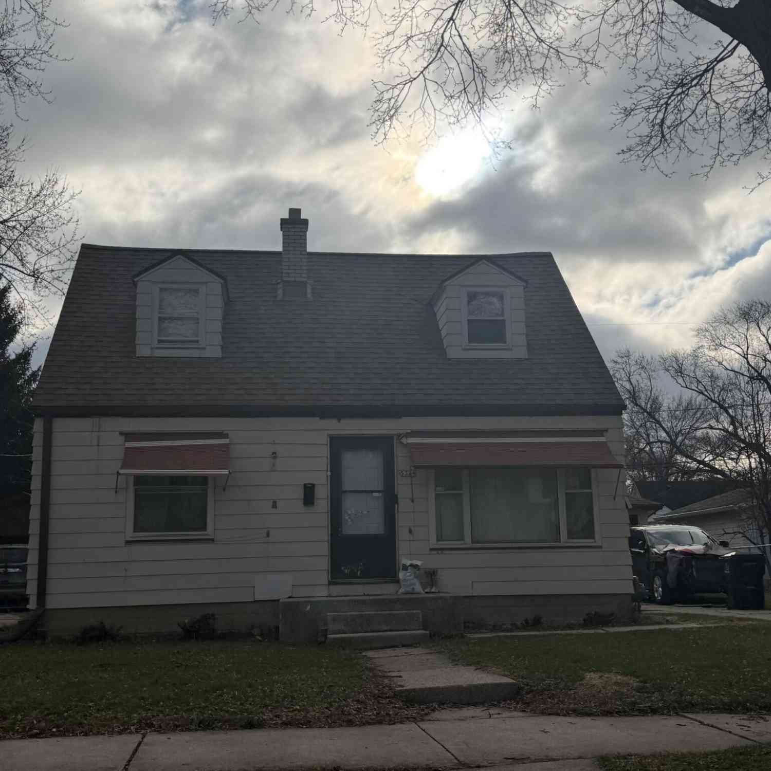Homes For Sale - 5324 N 56th<br/> Milwaukee, WI 53218