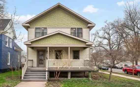 Homes For Sale - 622 Johnson<br/> La Crosse, WI 54601